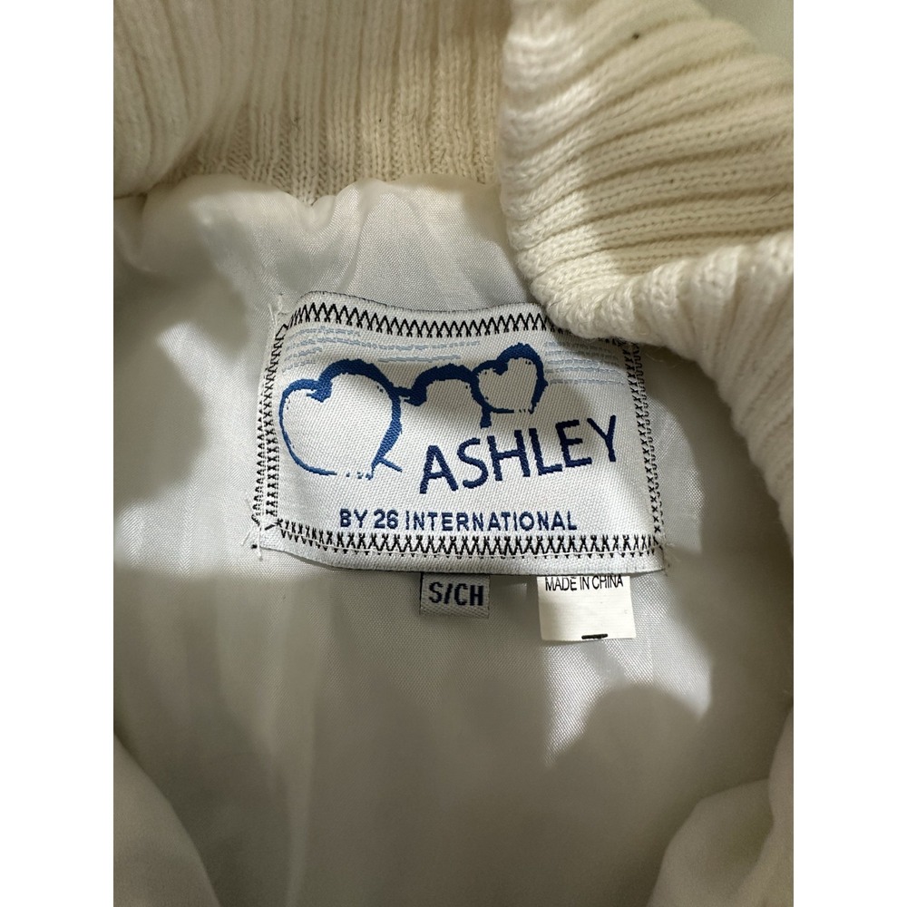 Ashley by 26 International Jacket Women's Size Small White Quilted‎ Zipper EUC - Picture 4 of 11